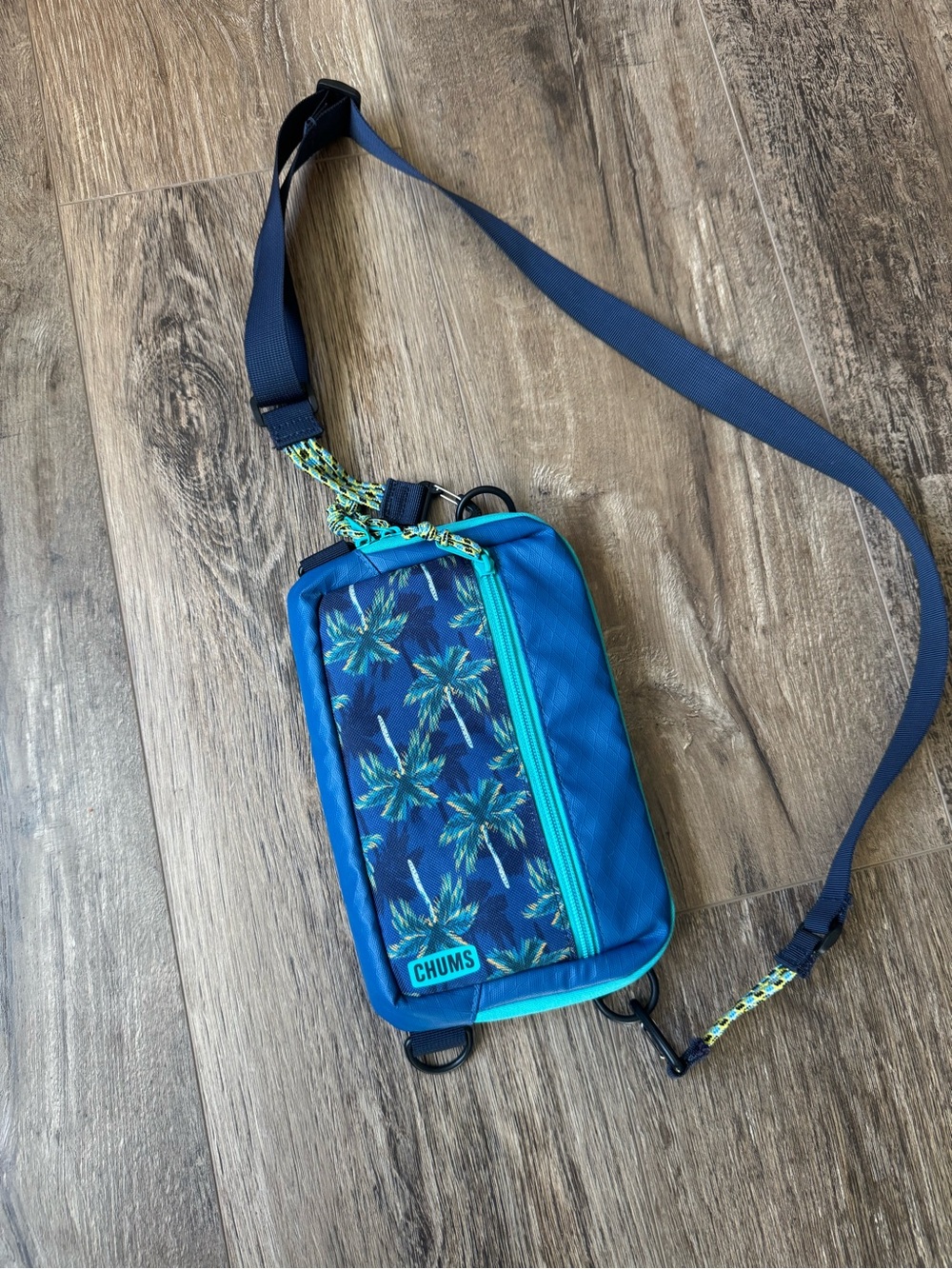 CHUMS Blue Palm-Print Crossbody Belt Bag